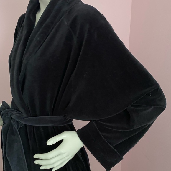 Vintage Talbots Velour Robe Hostess MEDIUM Maxi Dolman Sleeve Cuffs Black - Picture 5 of 12
